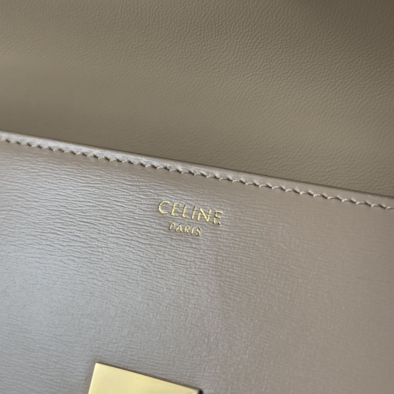 Ce1i*e triomphe bags